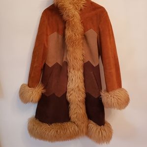 Vintage suede coat with faux-fur